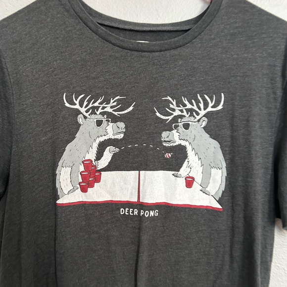 Old Navy Men Size M Deer Graphic Tee - Picture 4 of 6
